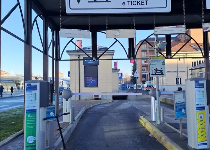 Porta Susa Centro, Balconi, Condizionato, Wifii E Parcheggio