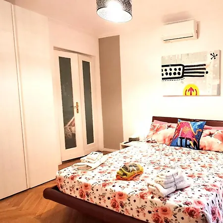 Porta Susa Centro, Balconi, Condizionato, Wifii E Parcheggio Apartament
