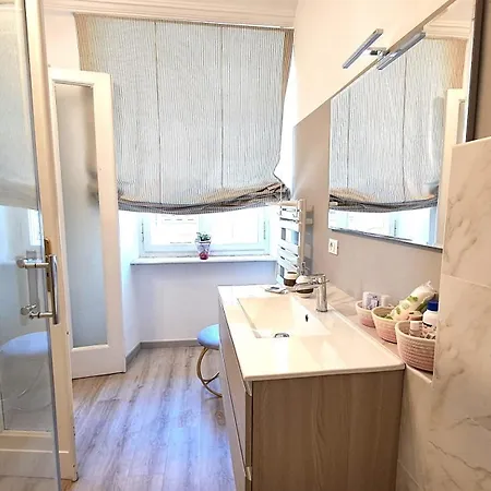 Apartament Porta Susa Centro, Balconi, Condizionato, Wifii E Parcheggio Turyn