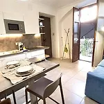 Apartment Porta Susa Centro, Balconi, Condizionato, Wifii E Parcheggio